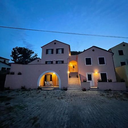 Appartamento Olive Nerezine Esterno foto